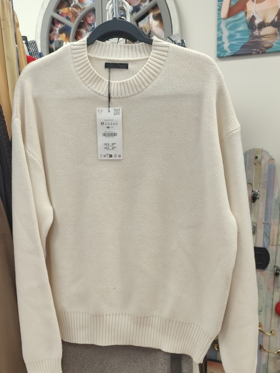 Zara Other - Zara Fits M-L Cream Crewneck Sweater - Soft Knit